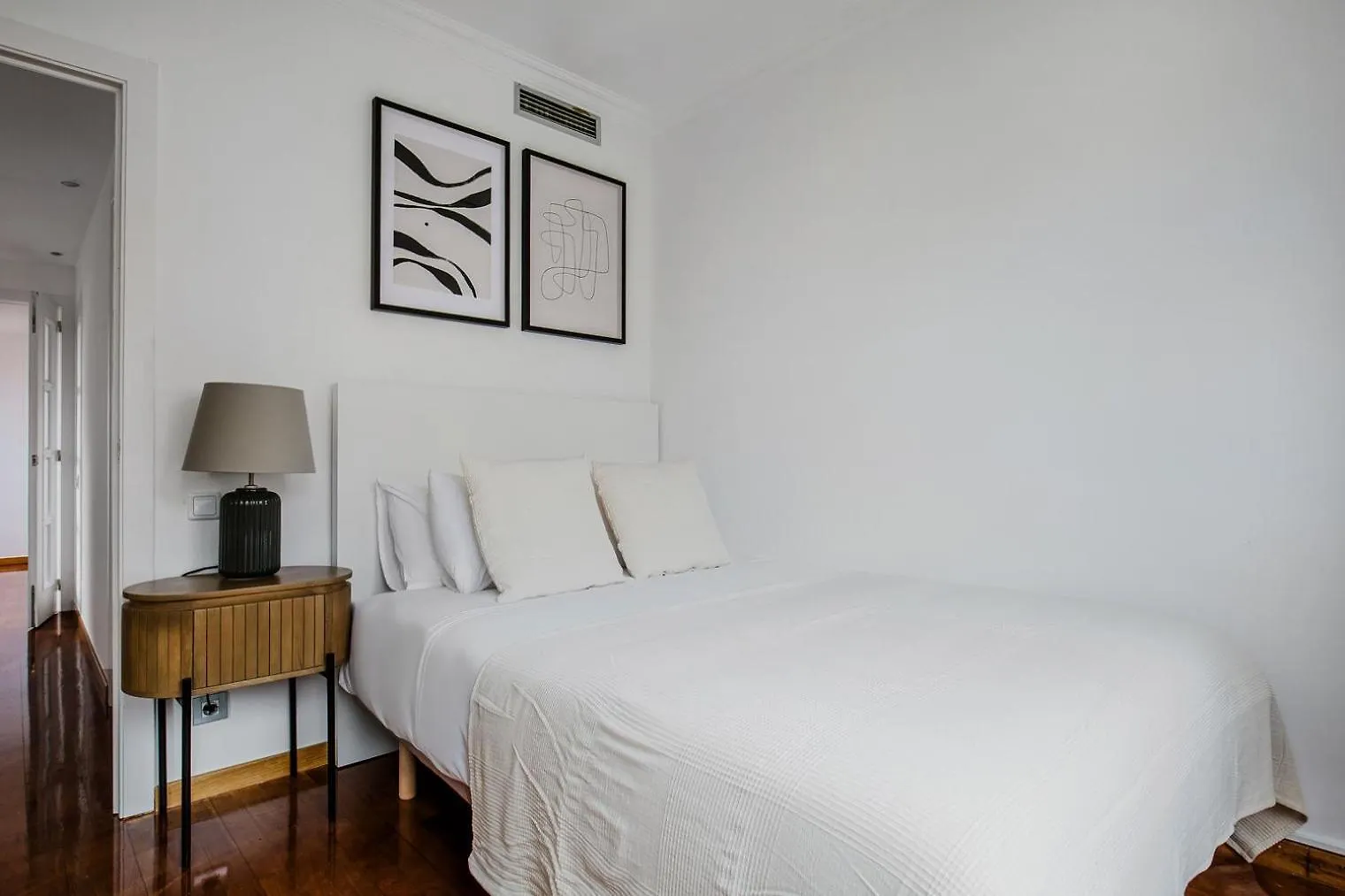 Апартаменты Blueground Pedralbes Pool Garden Ac Bcn-175 Барселона