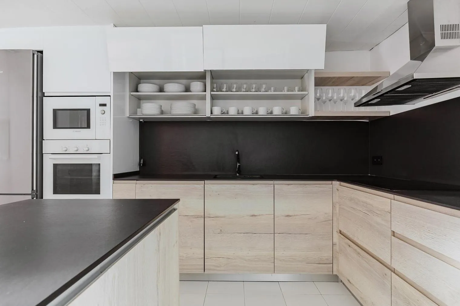 Апартаменты Blueground Pedralbes Pool Garden Ac Bcn-175 Барселона